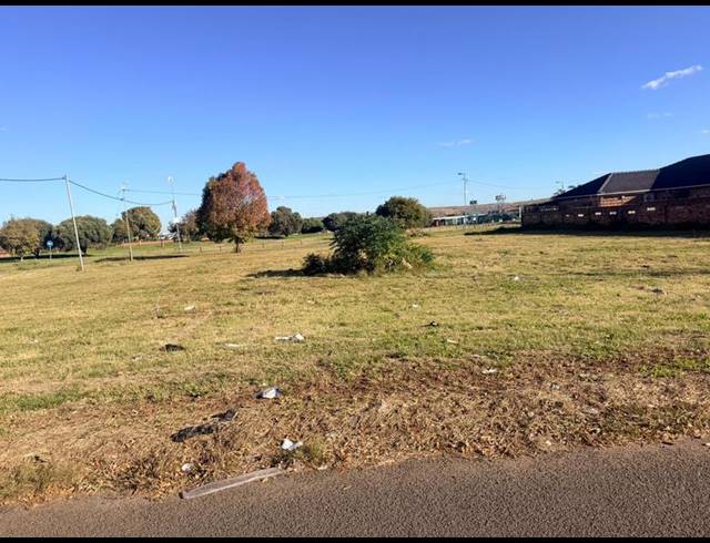 LAND FOR SALE IN ERASMIA